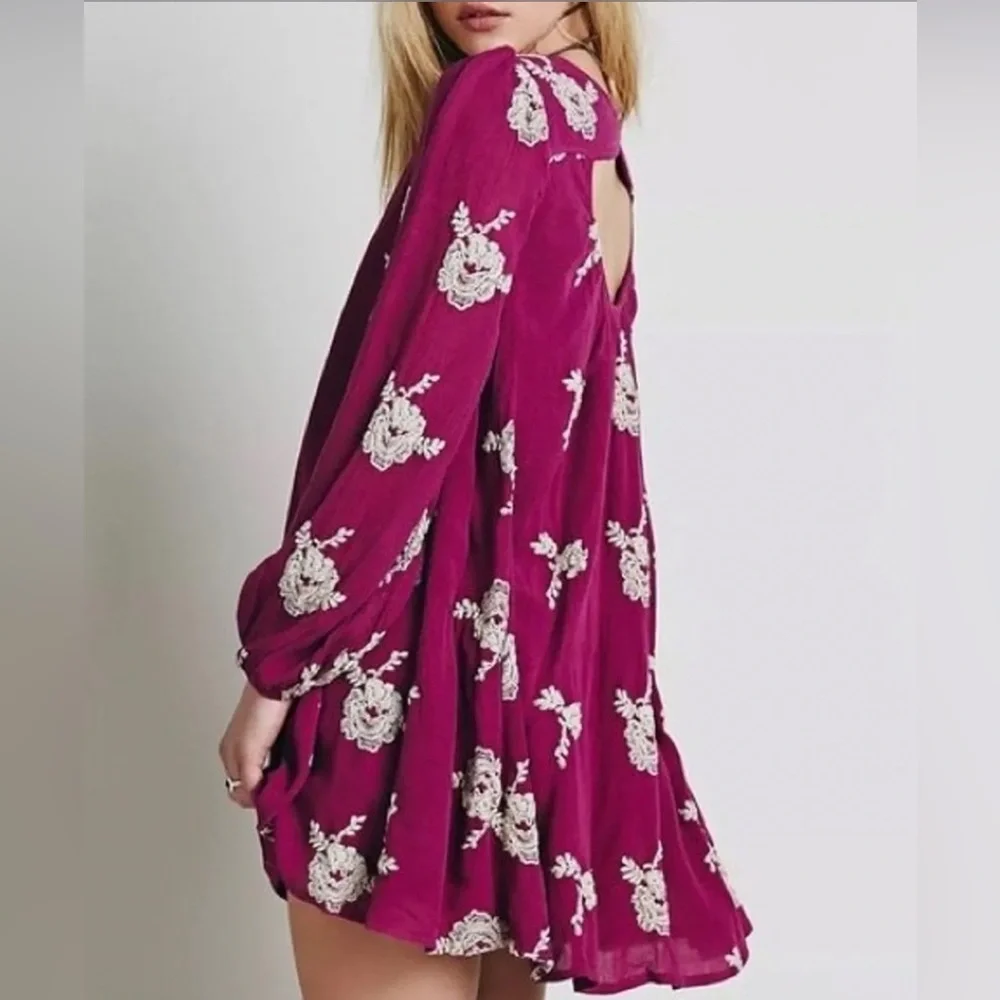 FREE PEOPLE Emma Floral Embroidered Tunic Mini Dress in Berry Purple - Picture 2 of 8